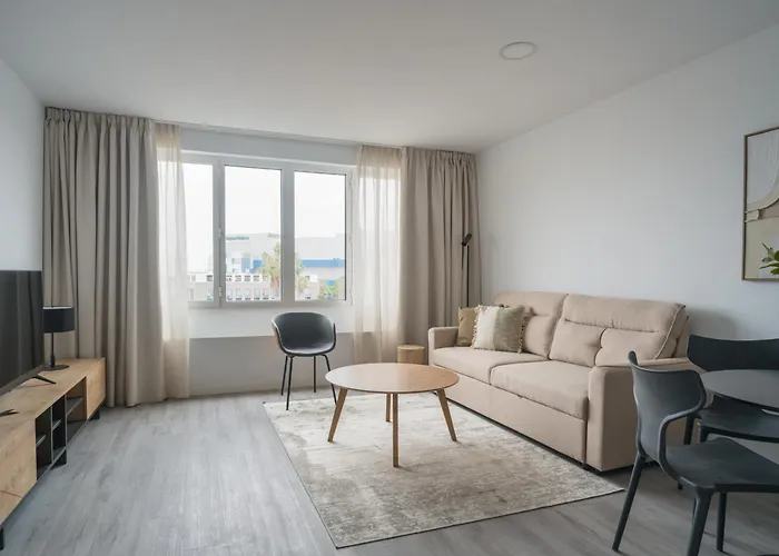 Avant Holidays By Canariasgetaway Apartment *