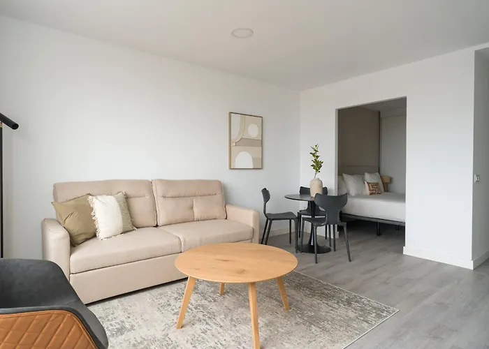 Avant Holidays By Canariasgetaway Apartment