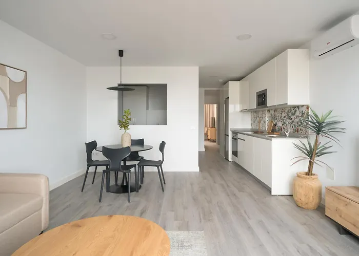 Avant Holidays By Canariasgetaway Apartment