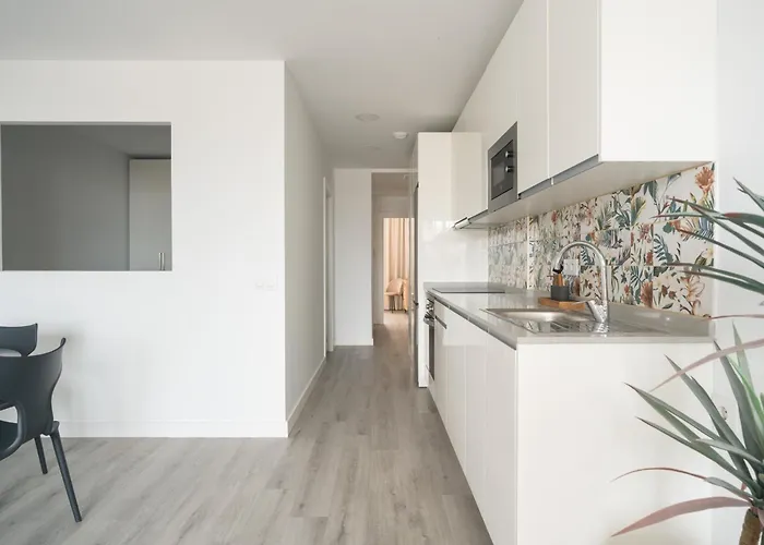 Avant Holidays By Canariasgetaway *