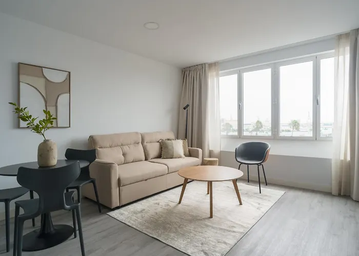 Avant Holidays By Canariasgetaway Apartment