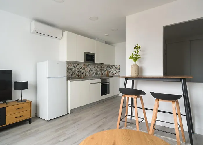 Avant Holidays By Canariasgetaway Apartment